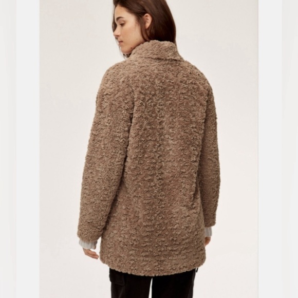 Aritzia Wilfred Free Grete Plush Jacket Small Tan Color Teddy - Picture 2 of 11